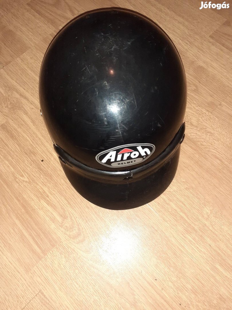 Airoh Helmet tipusú,nyári bukósísak,használt