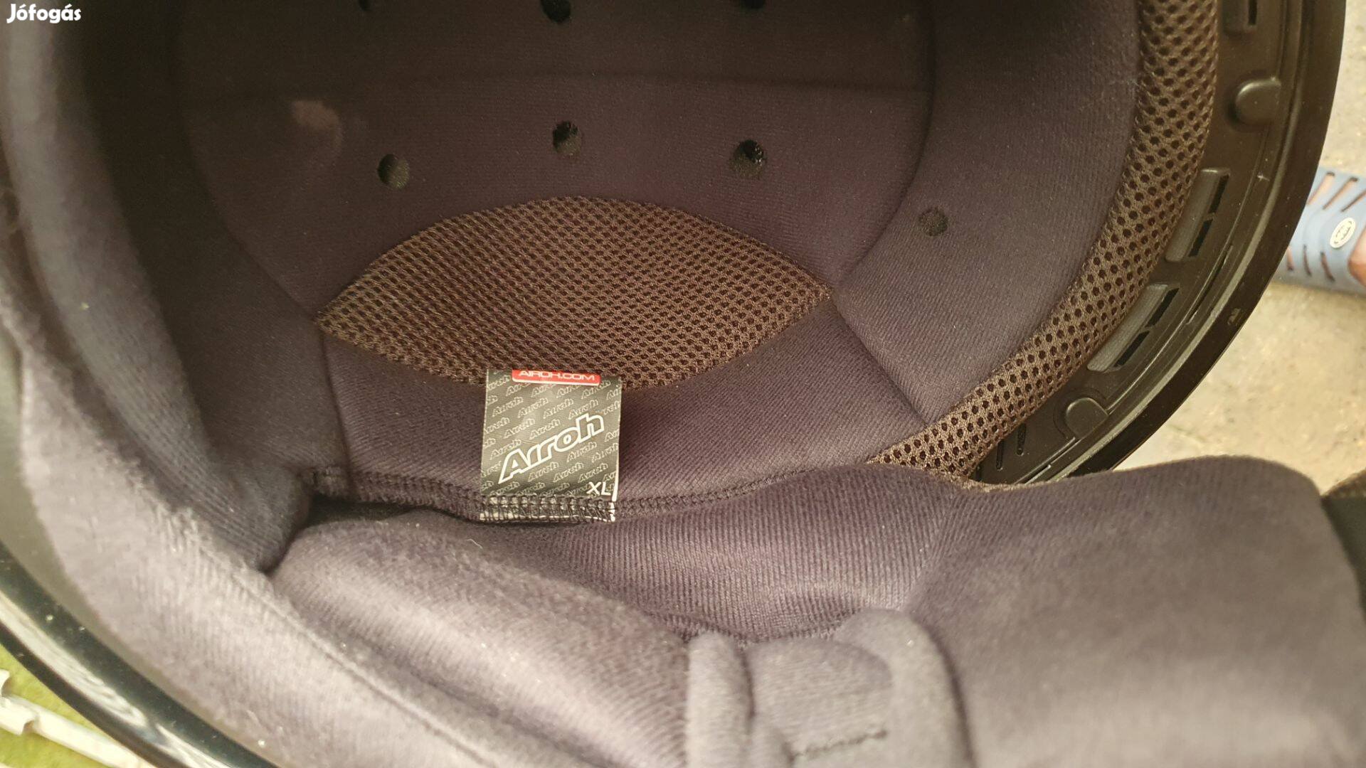 Airoh rockstar sisak XL