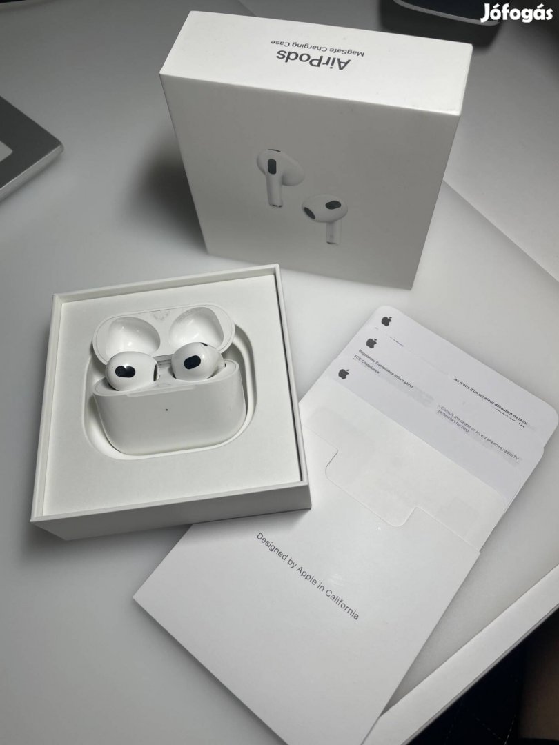 Airpods 3 (magsafe tötőtokkal)