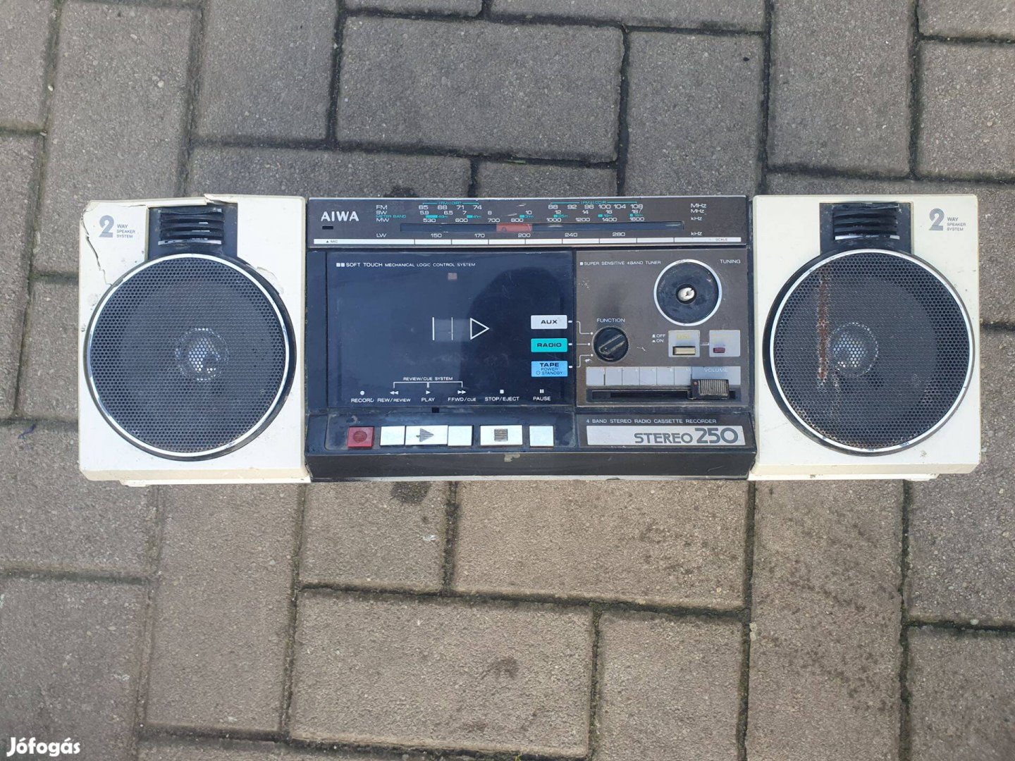 Aiwa F250 rádiós magnó boombox alkatrésznek nem hifi