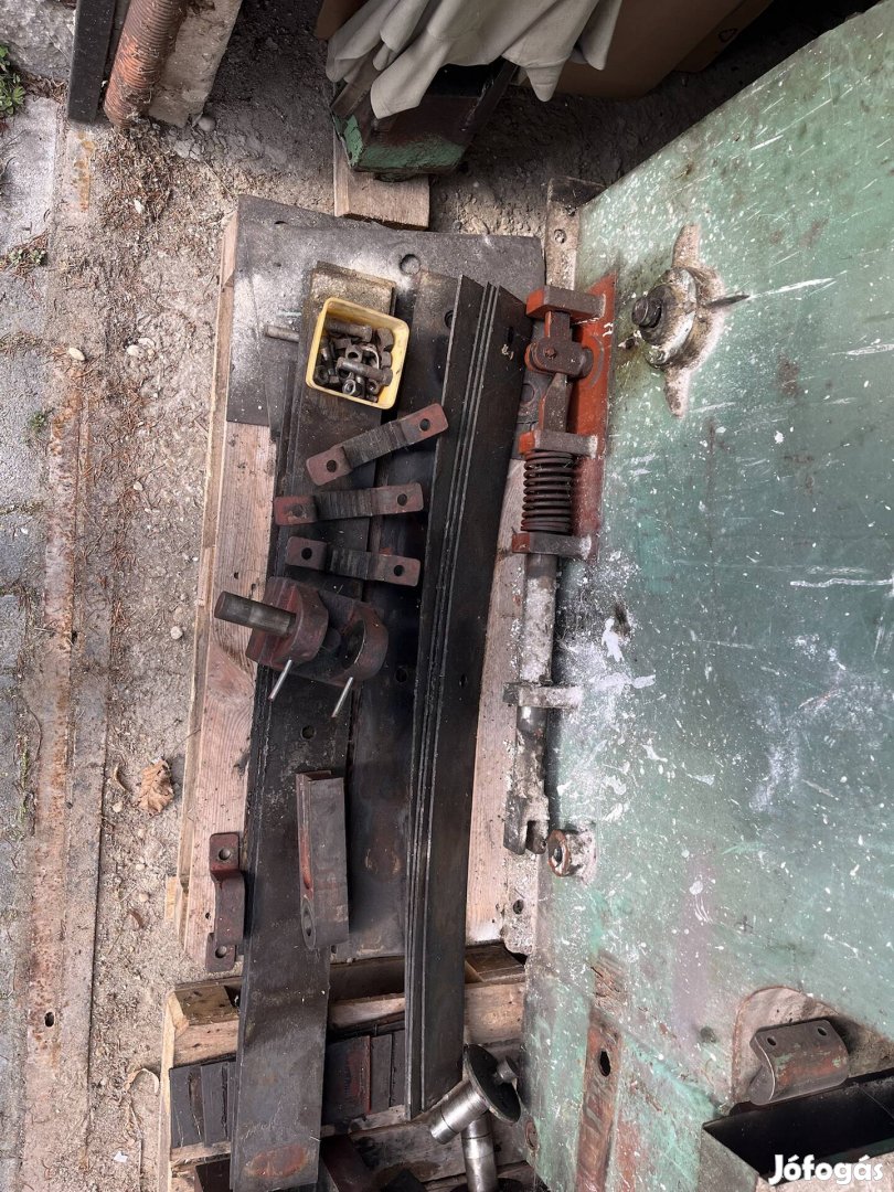 Ajax kalapácsgép kuplungos DRK60A