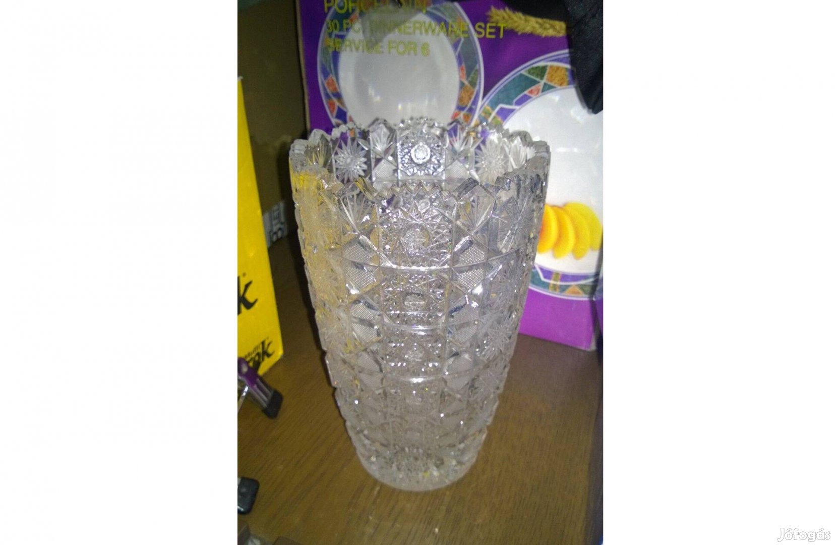 Ajkai ólomkristály váza masszív kb.3 kg, 20 cm, ez érték!szekrényből