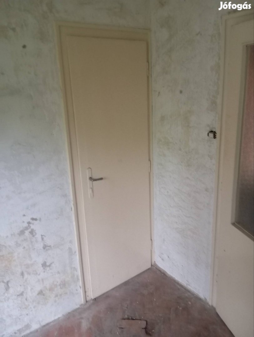 Ajtó fából készült belteri