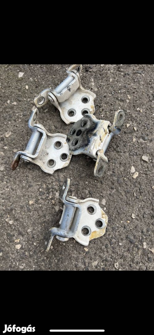 Ajtó zsanérok Kishaszon Dyna Toyota