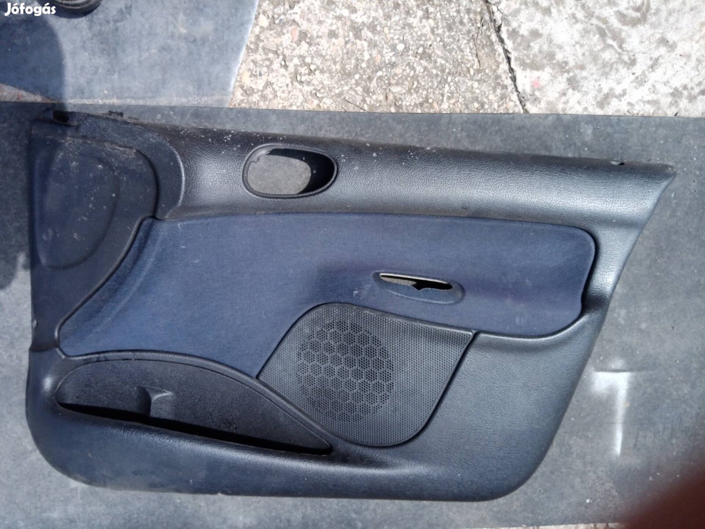 Ajtókárpit jobbos Peugeot 206