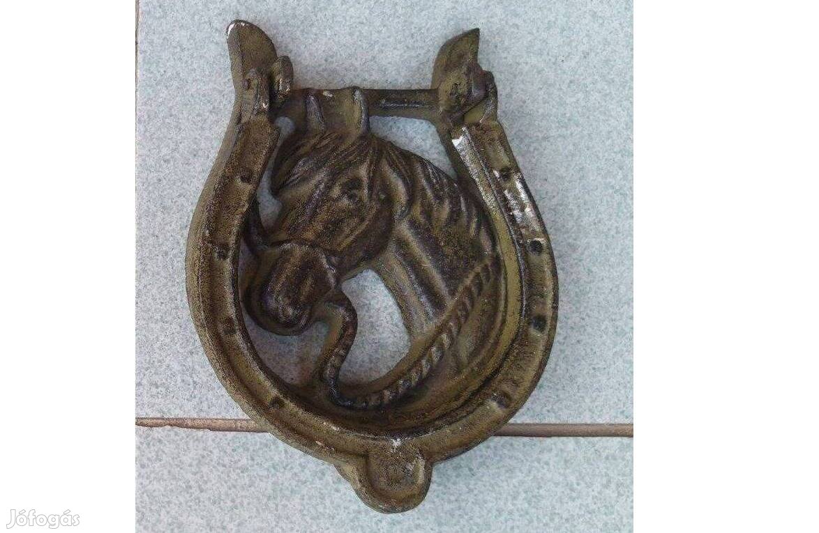 Ajtókopogtató lovas öntöttvas 16 cm