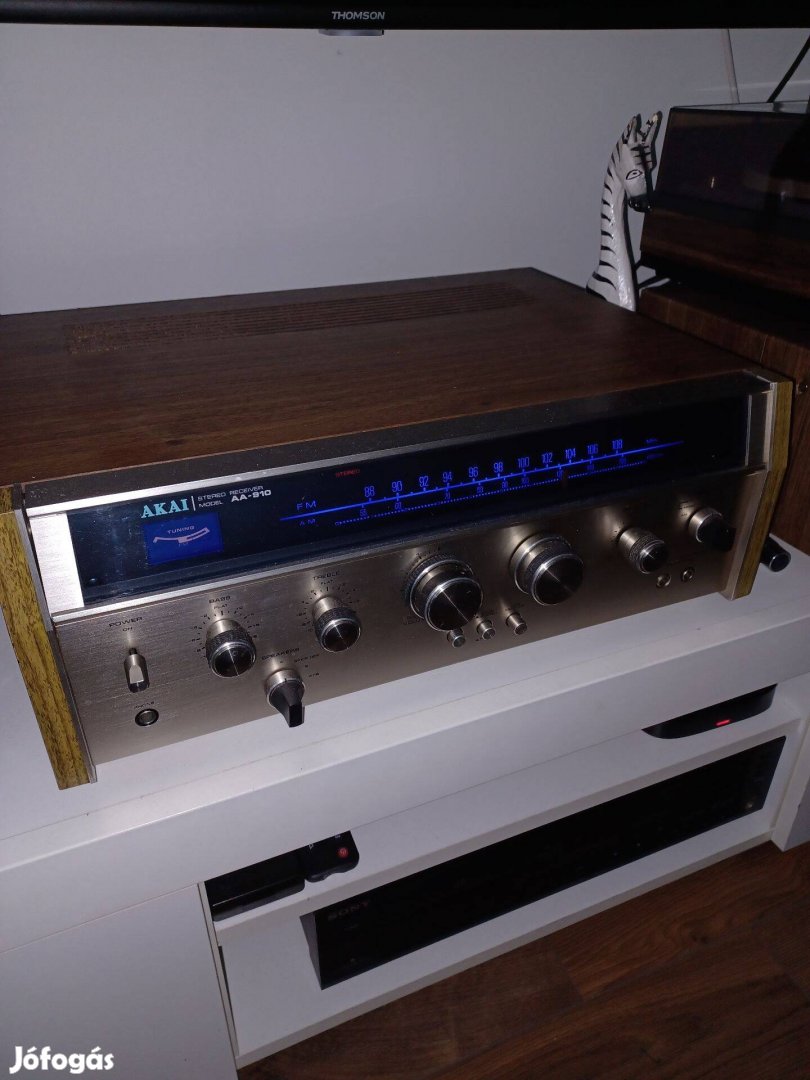 Akai AA910 rádióerősítő