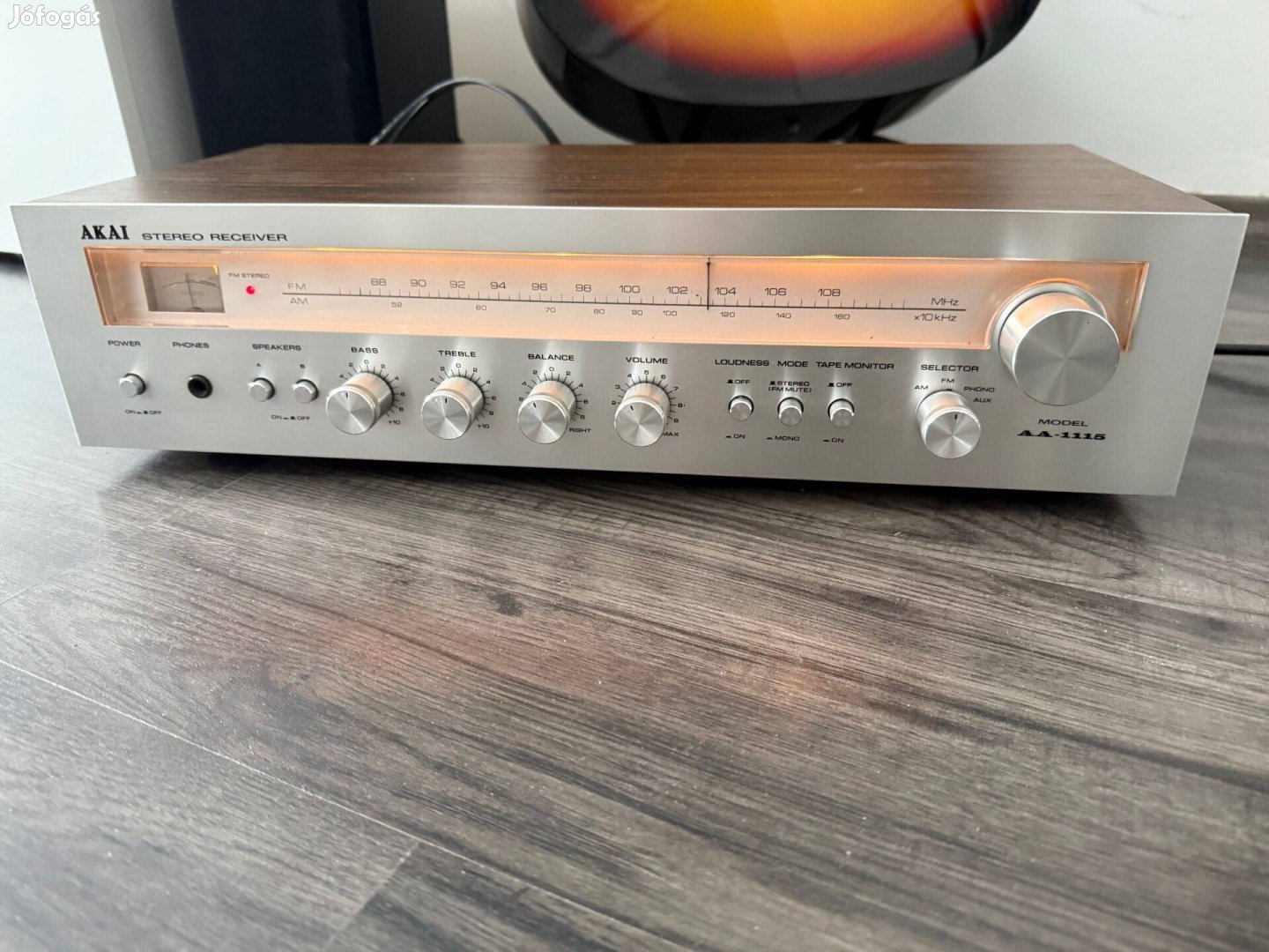 Akai AA 1115 rádiós erősítő nagyon szép állapotban