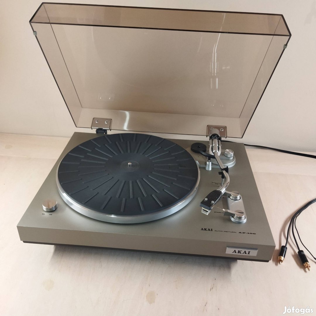 Akai AP-100 lemezjátszó olyan mint az új 