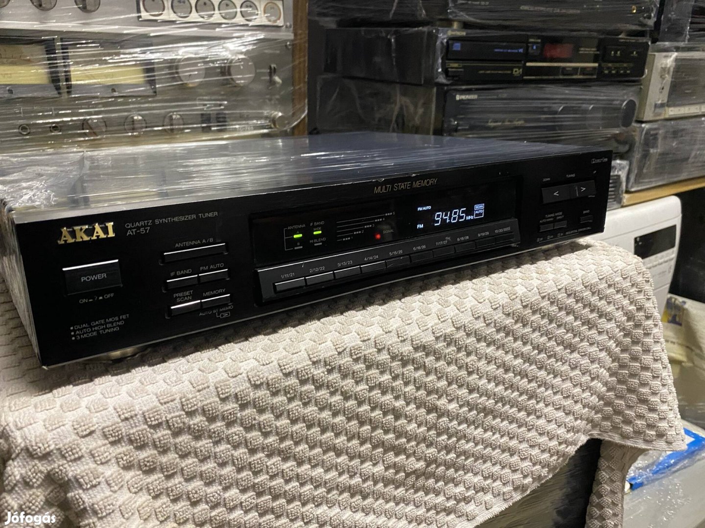 Akai AT-57 Dual antennás AM/FM Rádió Tuner jól működő 