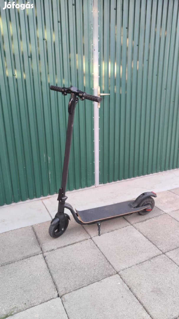 Akai f10 elektromos roller 