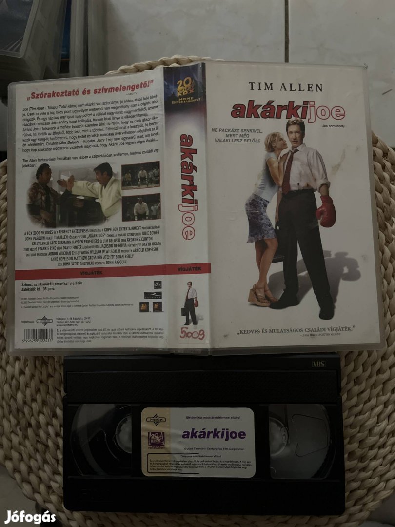 Akárkijoe vhs