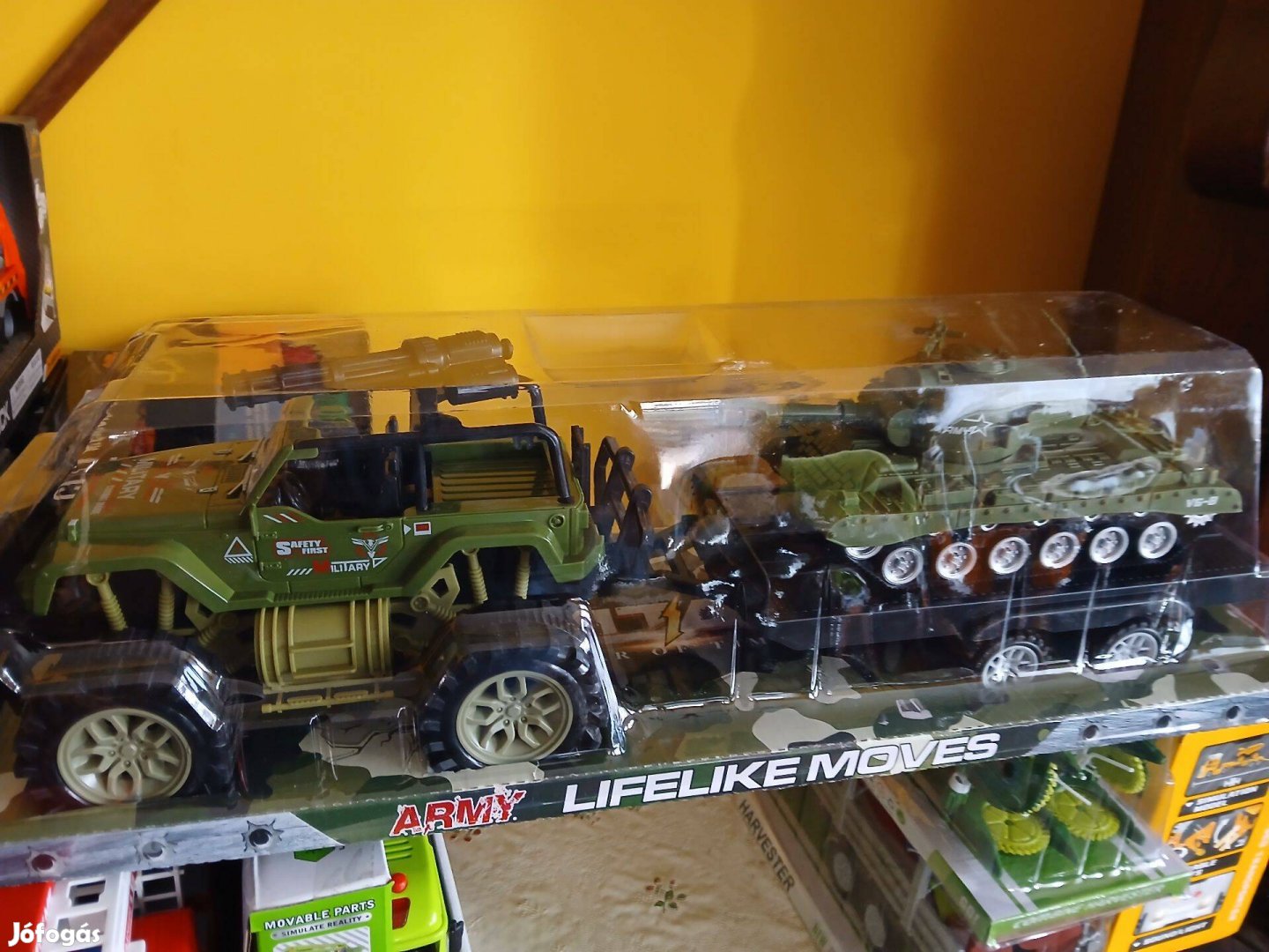 Akció 102. Katonai Tankszállitó Kamion Új Bontatlan