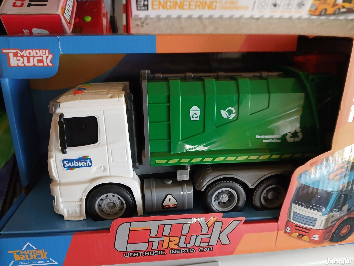 Akció 80. City Truck Kukás Autó Elemes Új Bontatlan