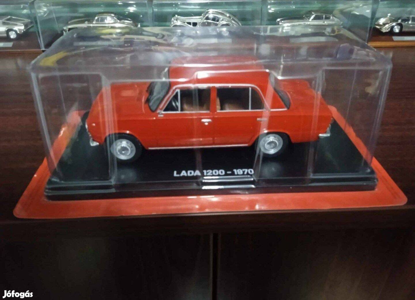 Ákcio Lada 2101 kisauto modell 1/24 Eladó