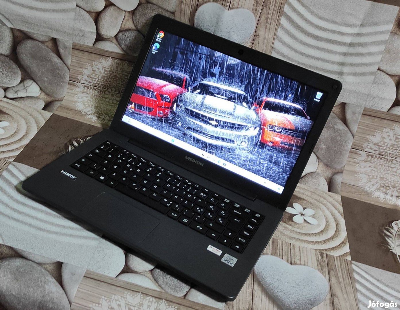 Akció! 10.generációs modern Laptop Új állapot Win11!