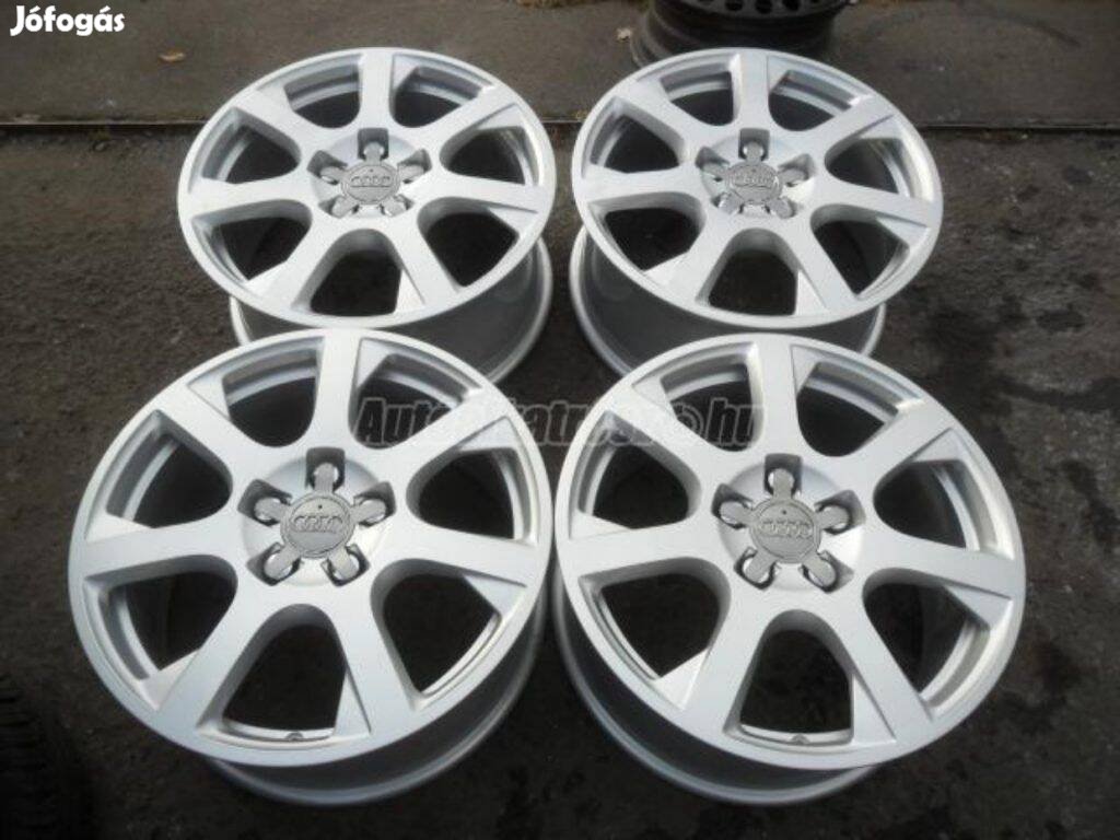 Akció! 4db gyári 17" Audi alufelni. ("576")
