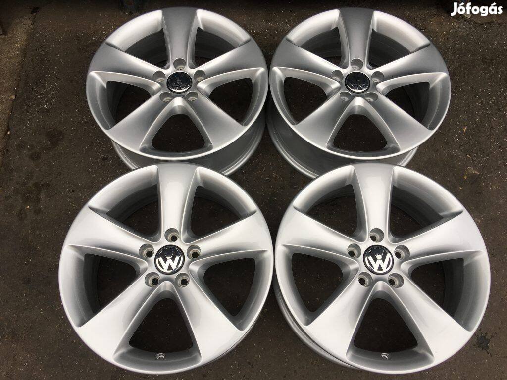 Akció! 4db gyári 17" VW alufelni. (*218*)