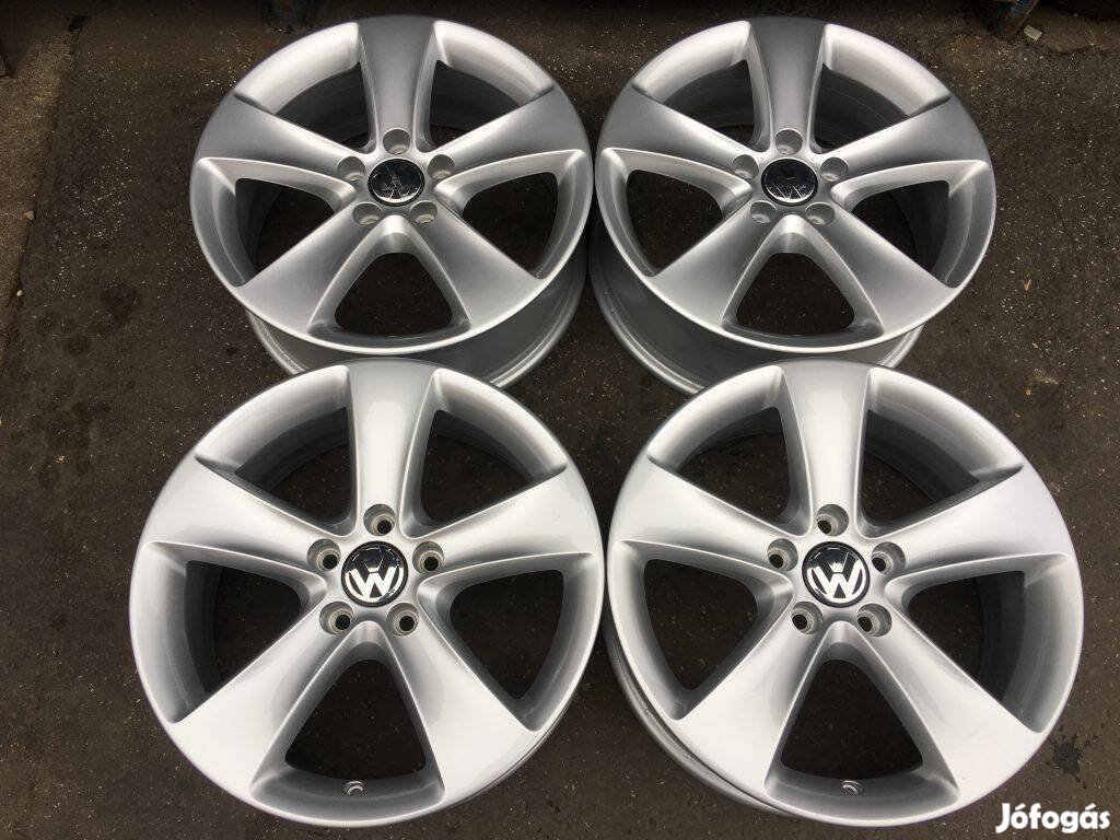 Akció! 4db gyári 17" VW alufelni. (*218*)