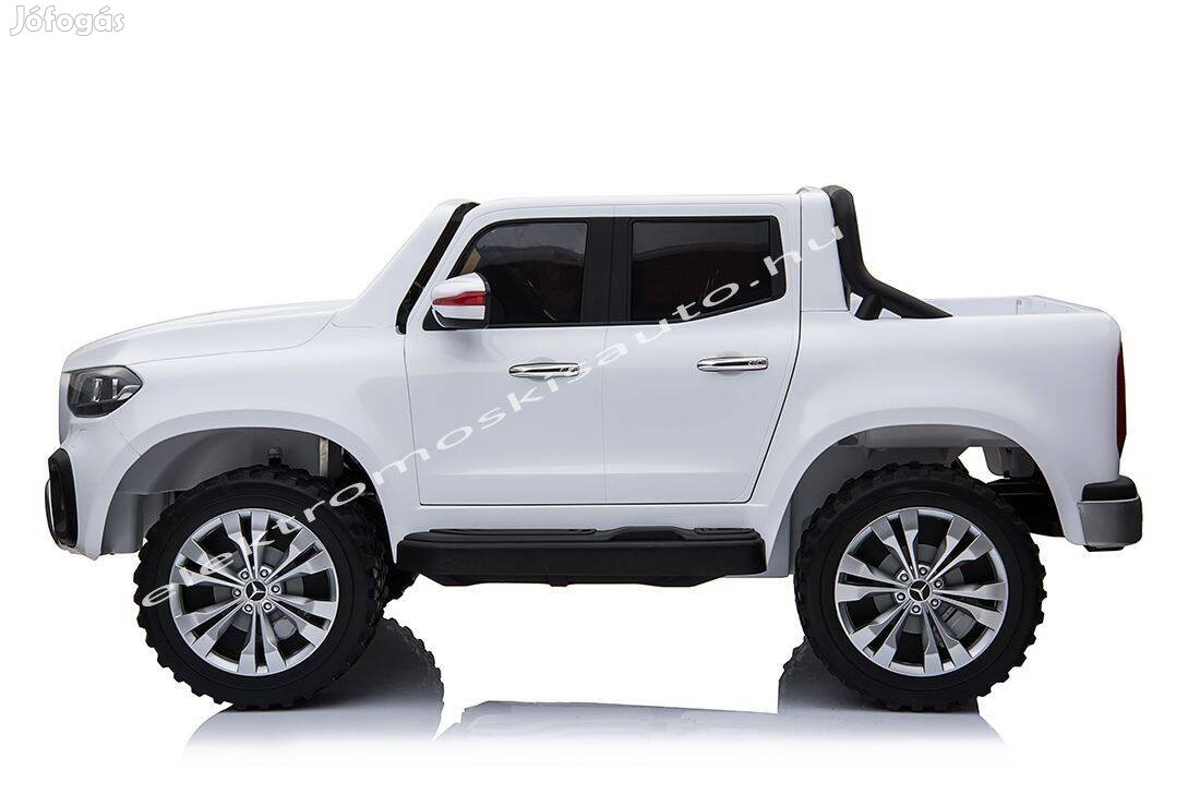 Akció! Eredeti Mercedes Benz X Class 12V-os fehér