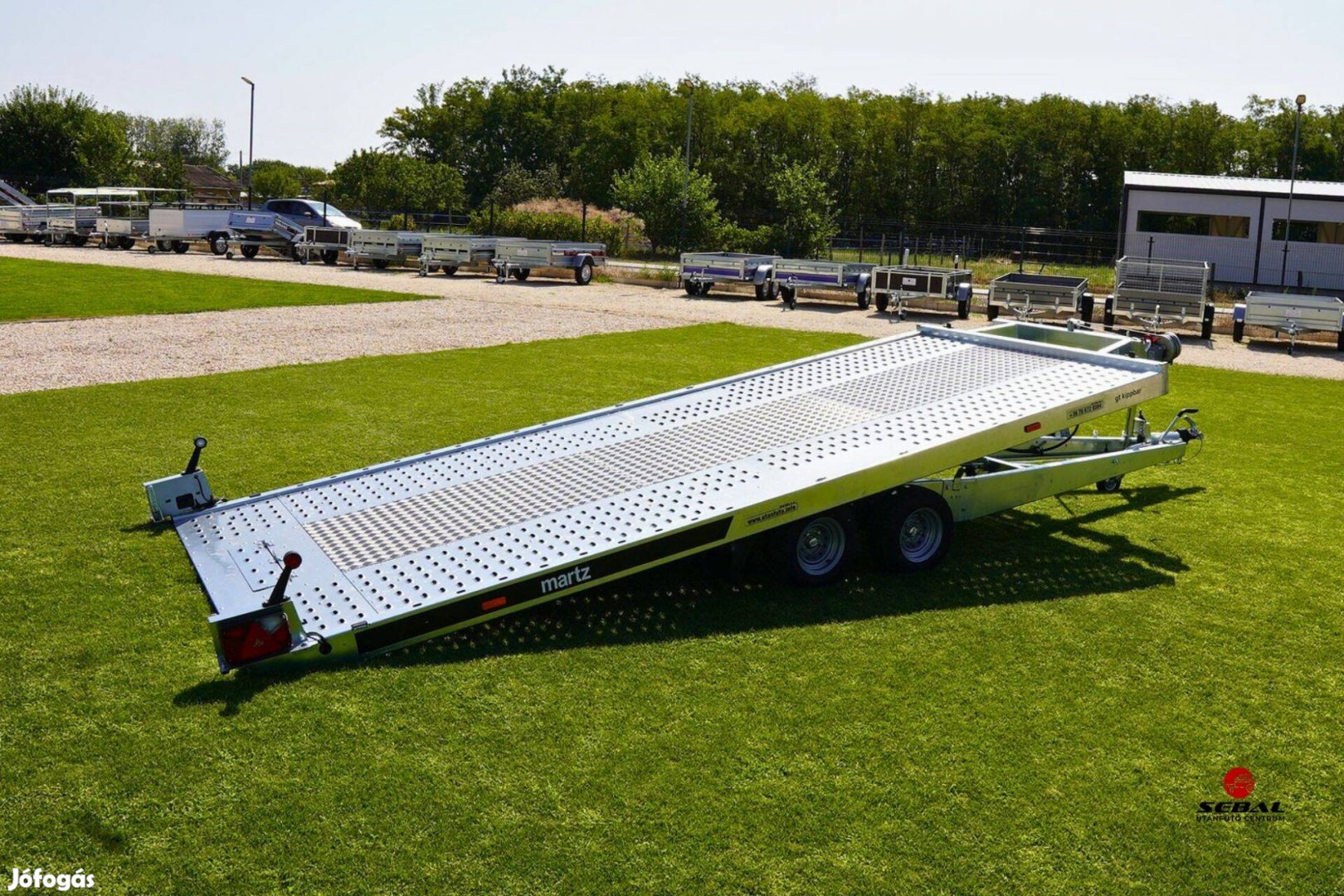 Akció! Új billenős 2700kg-os autószállító utánfutó most