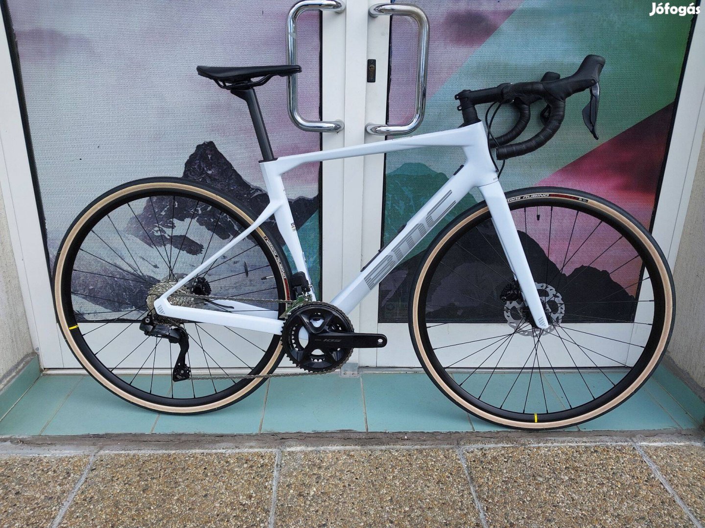 Akció::-20%%% BMC Roadmachine Four Carbon 105 Di2 ( 54)