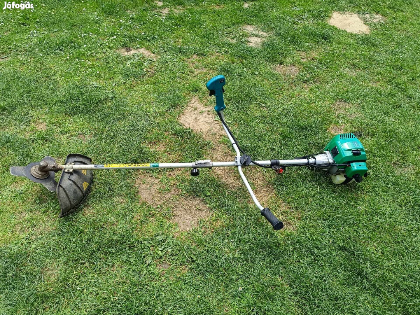 Akció !  Gardenline pengés bozótvágó 