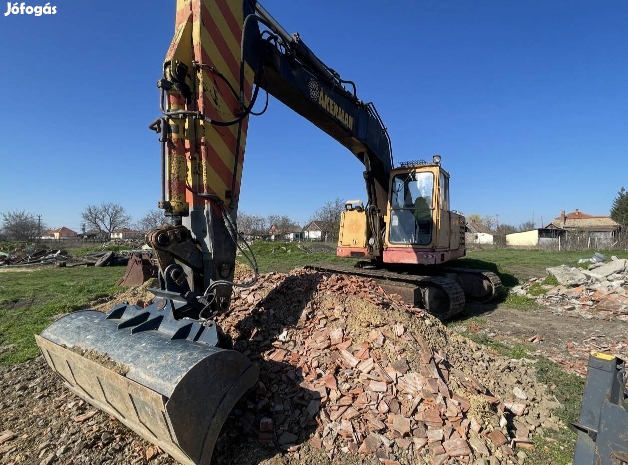 Akerman H10B 24t lánctalpas kotrógép