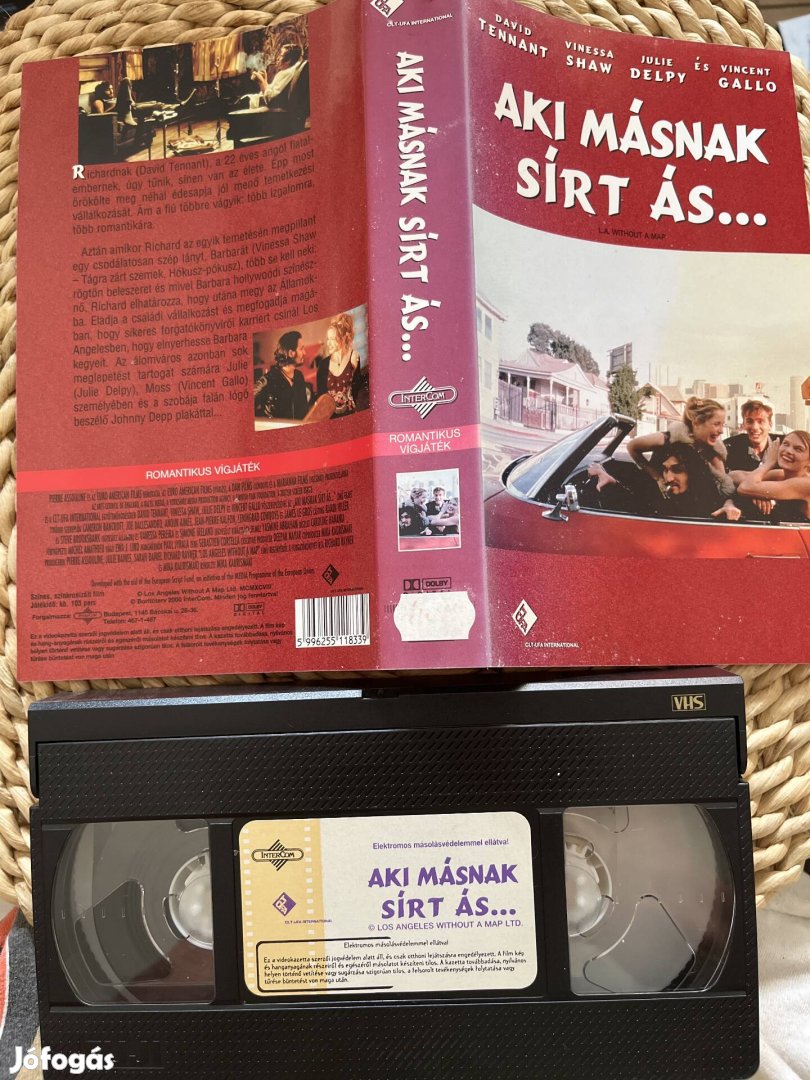 Aki másnak sirt ás vhs