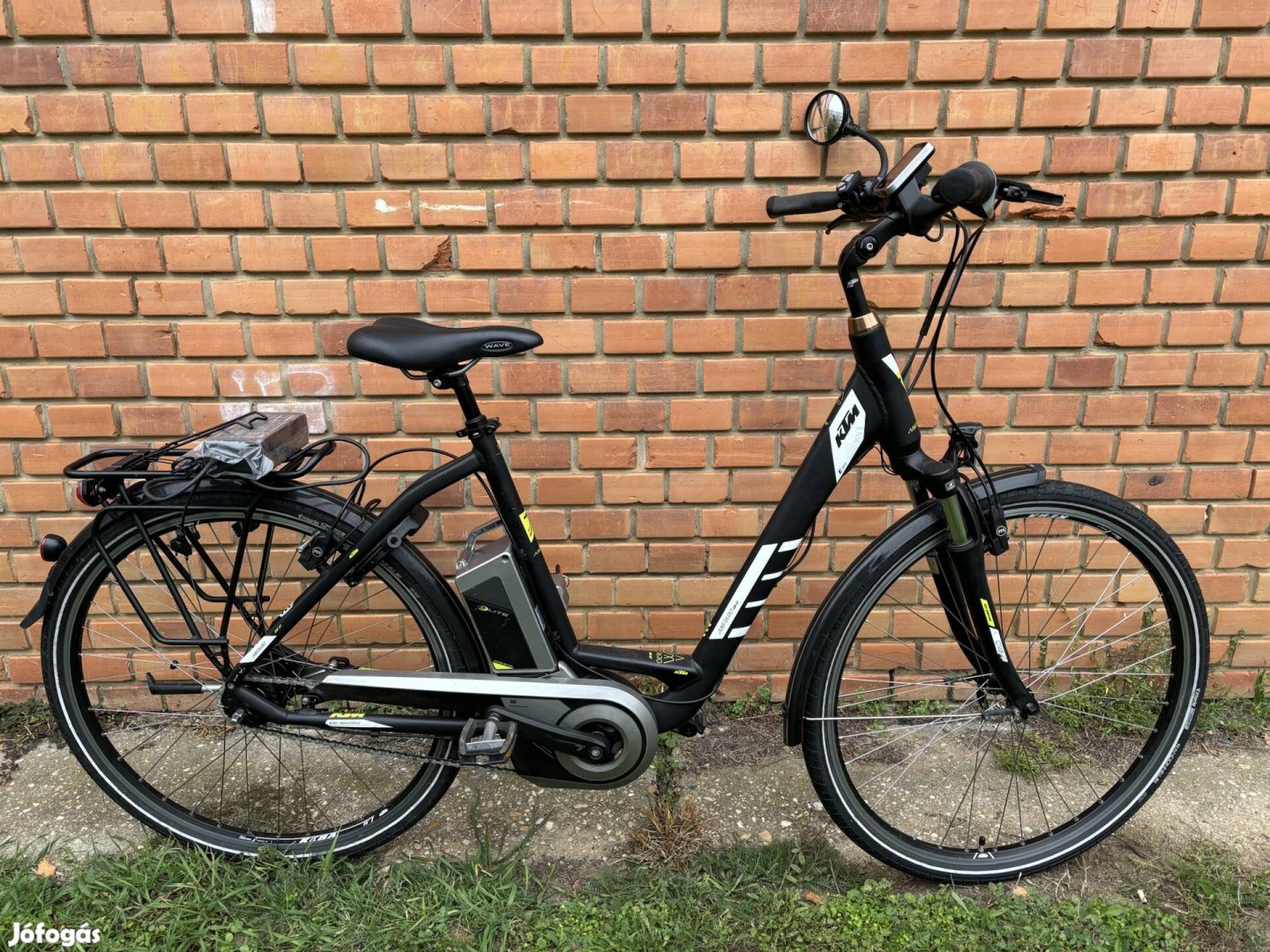 Akkuhibás KTM ebike Panasonic középmotorral, szép állapotban