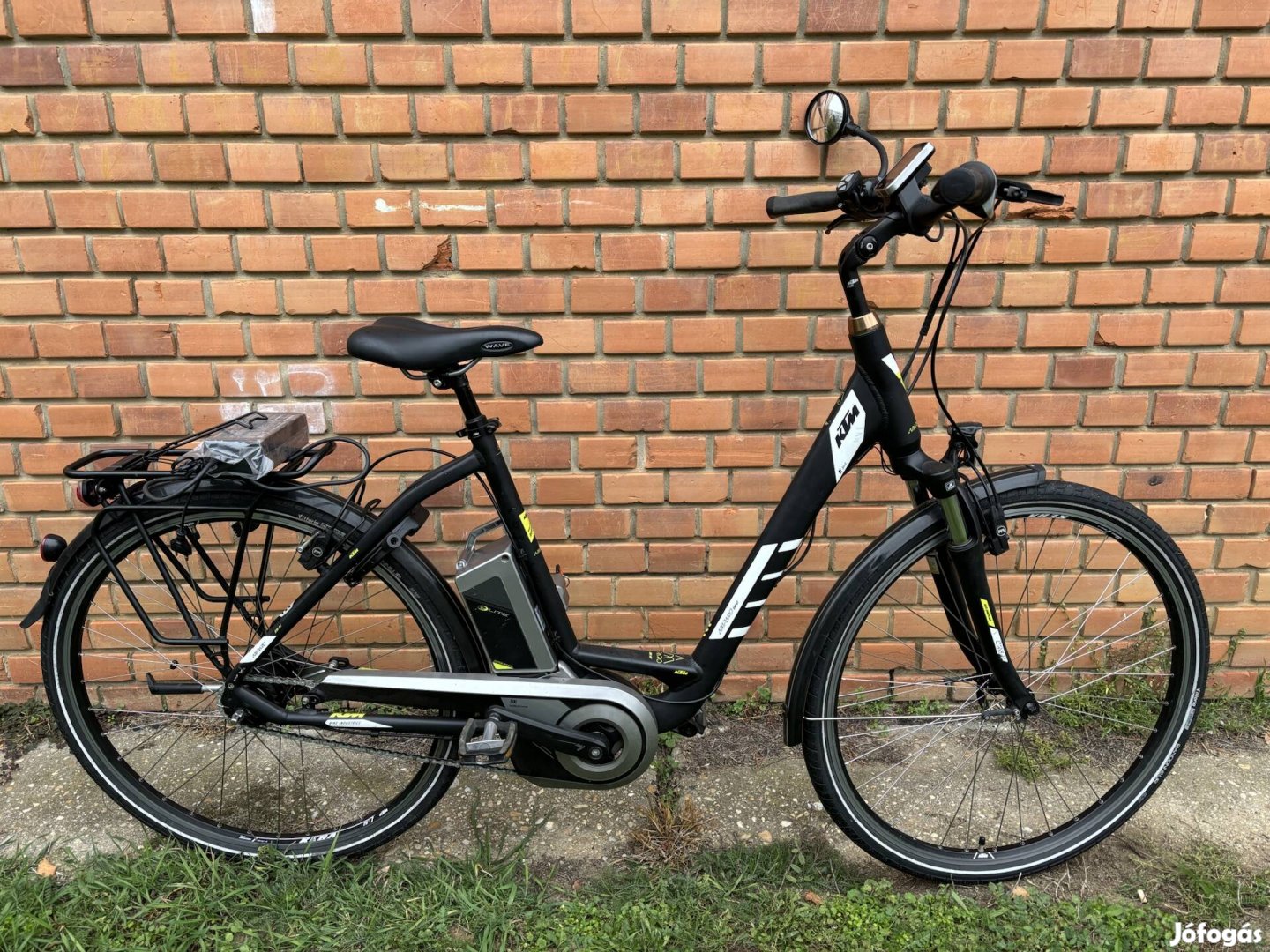 Akkuhibás KTM ebike panasonic középmotorral, szép állapotban