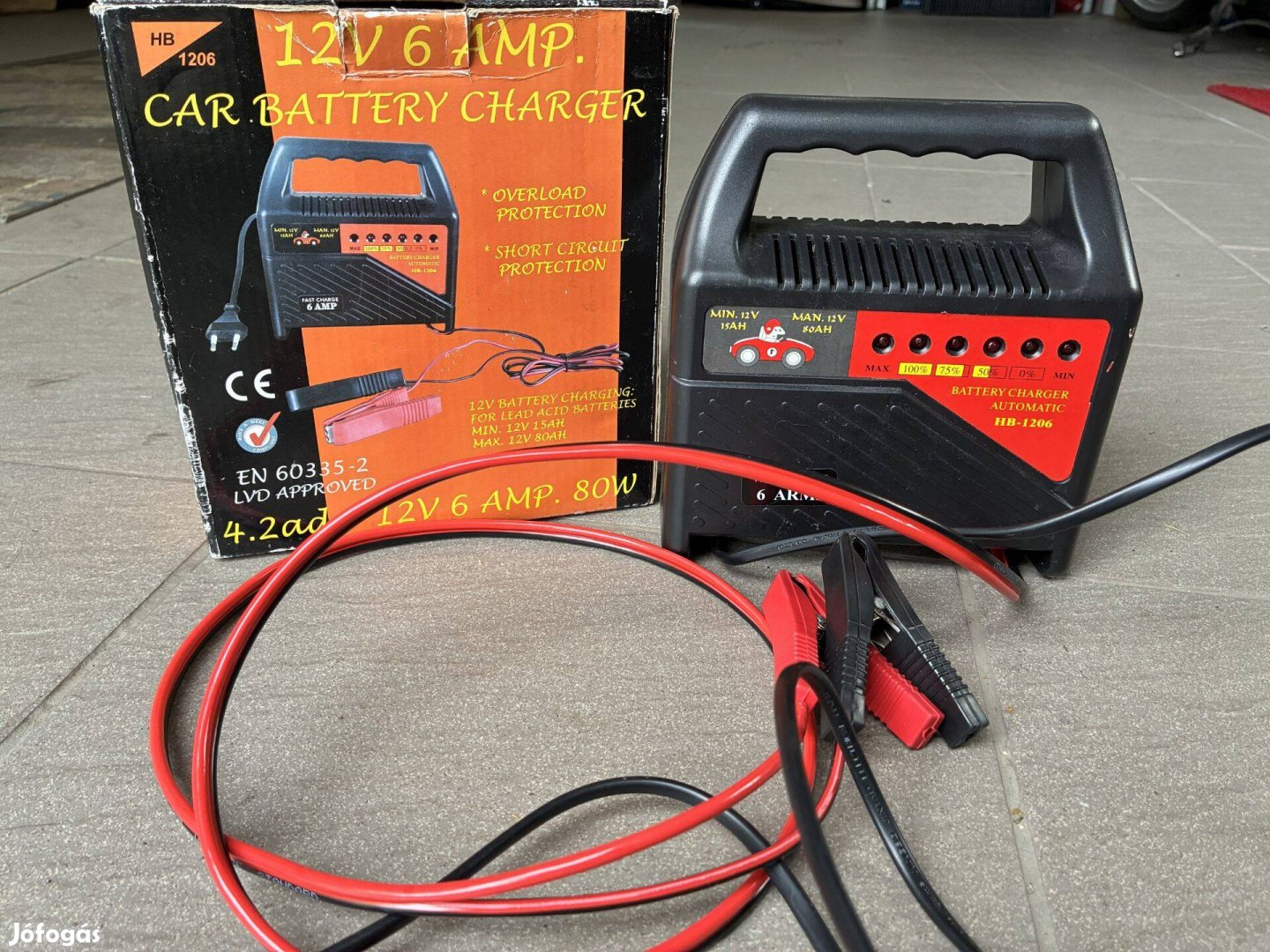 Akkumlátor töltő 12Volt /6Amper Dobozos