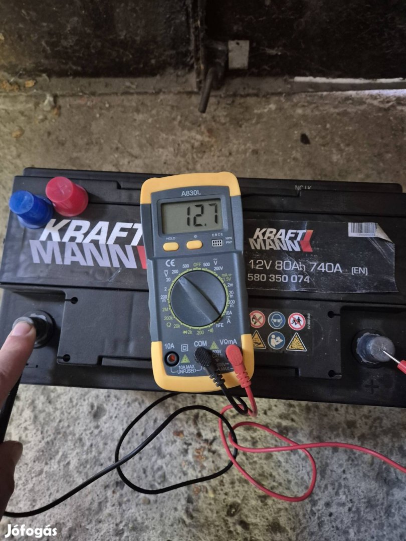 Akkumulátor 80Ah 740a jobb+