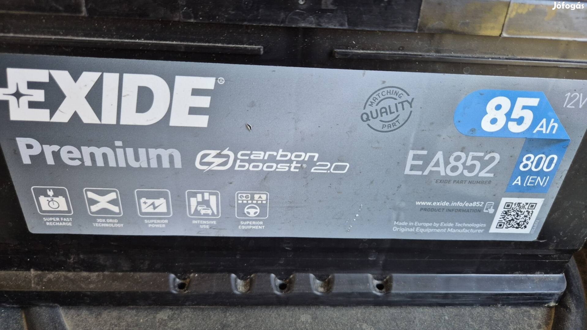 Akkumulátor a képeken látható megkímélt garanciás