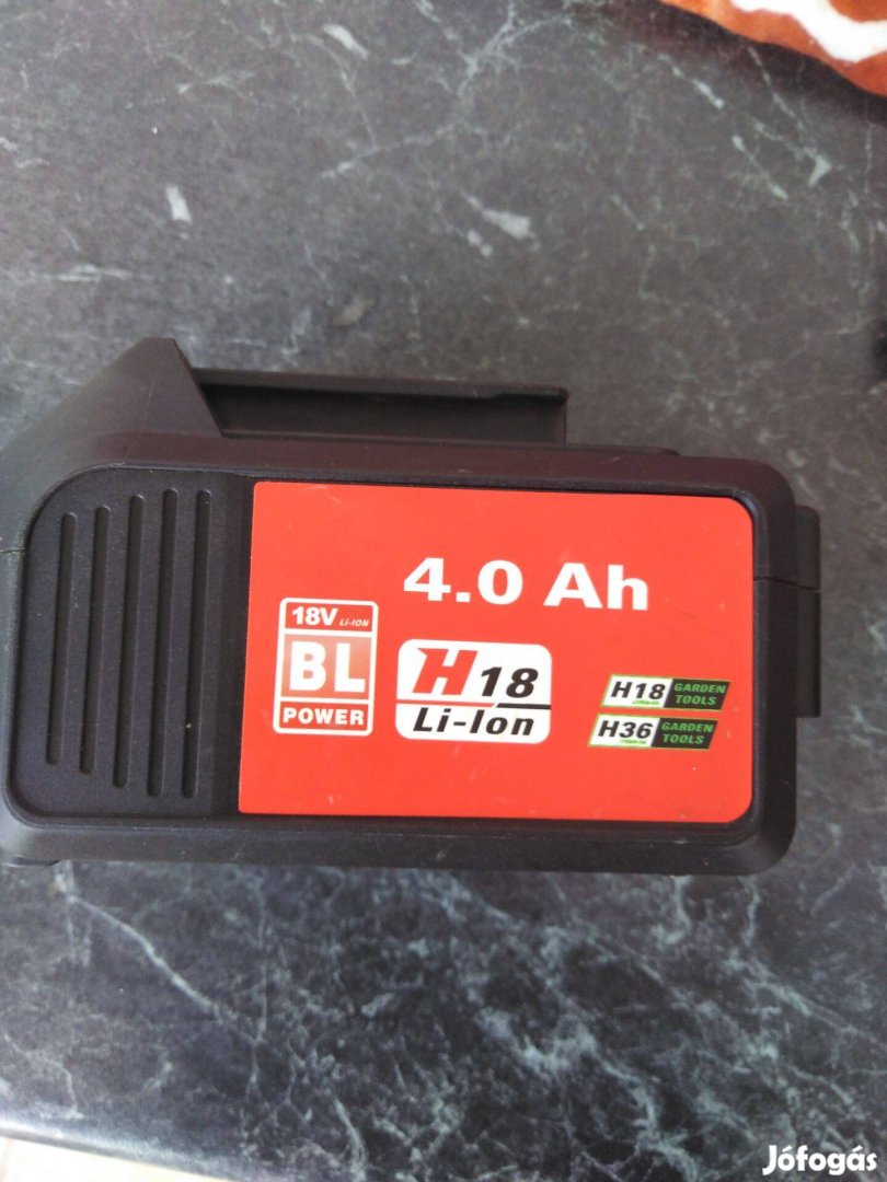 Akkumulátor eladó 2 db Fűnyíróhoz