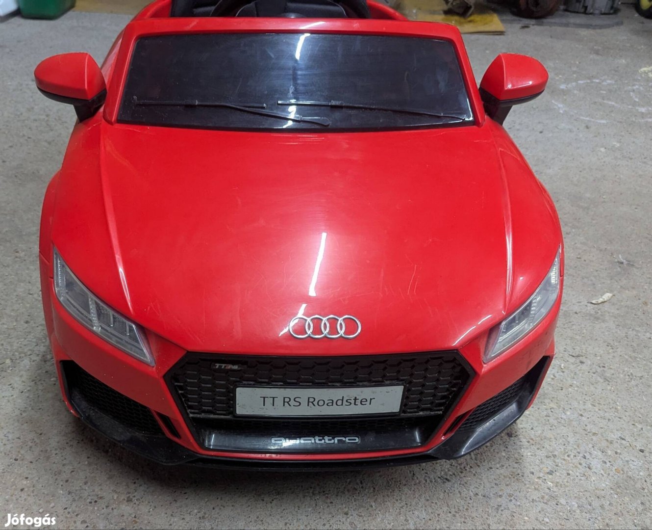 Akkumulátoros kisautó Audi TT