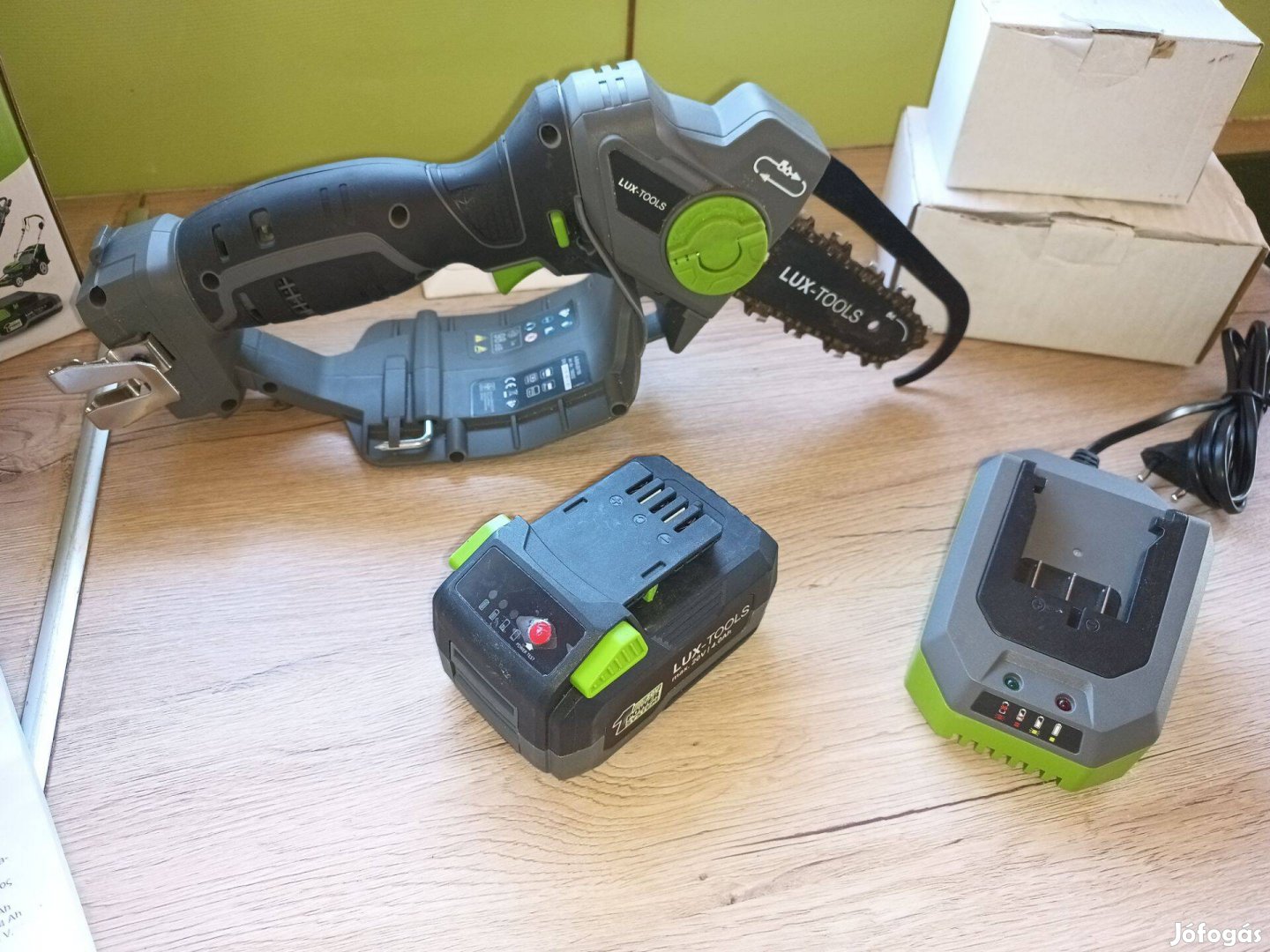 Akkus Lux-Tools Láncfűrész Hibátlan Állapotban Számlával!