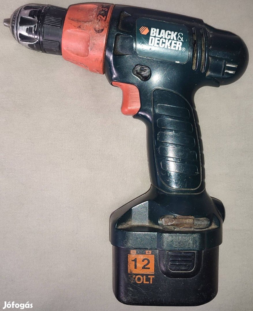 Akkus fúró csavarozó - Black & Decker CD12C 12V (5.)