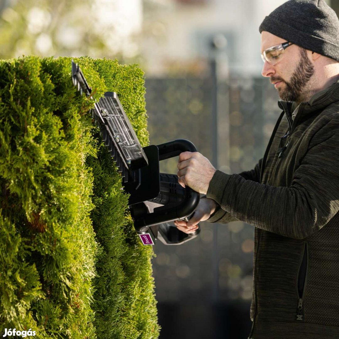 Akkus sövényvágó-Aksival töltővel! 72cm vágási hossz