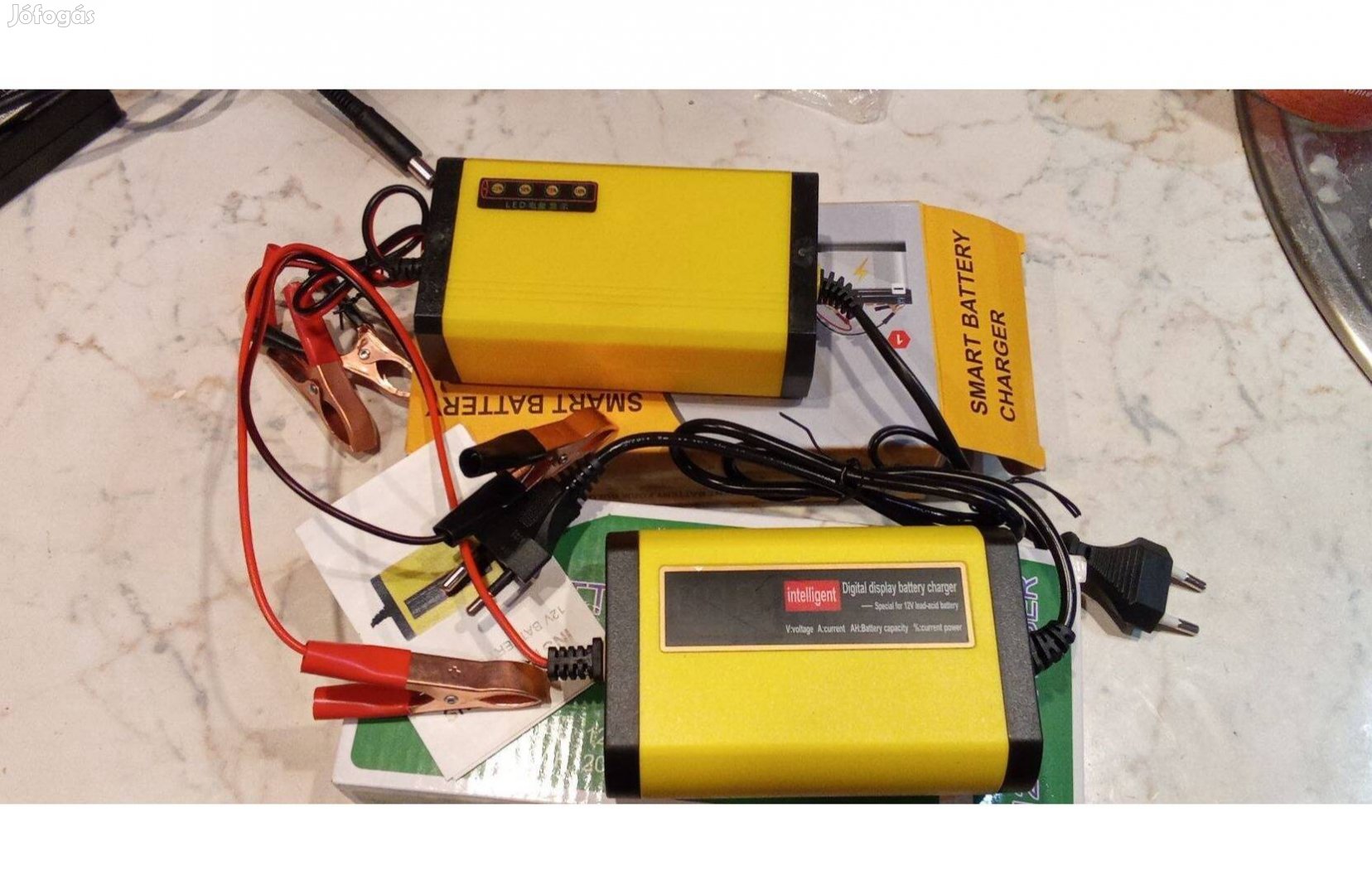 Akkutöltő Autó 2A 2500-3000FT