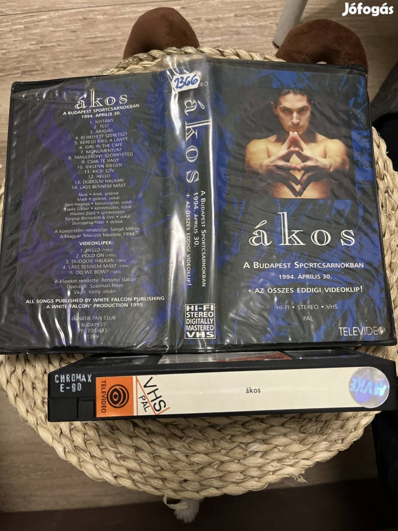 Ákos vhs.    .