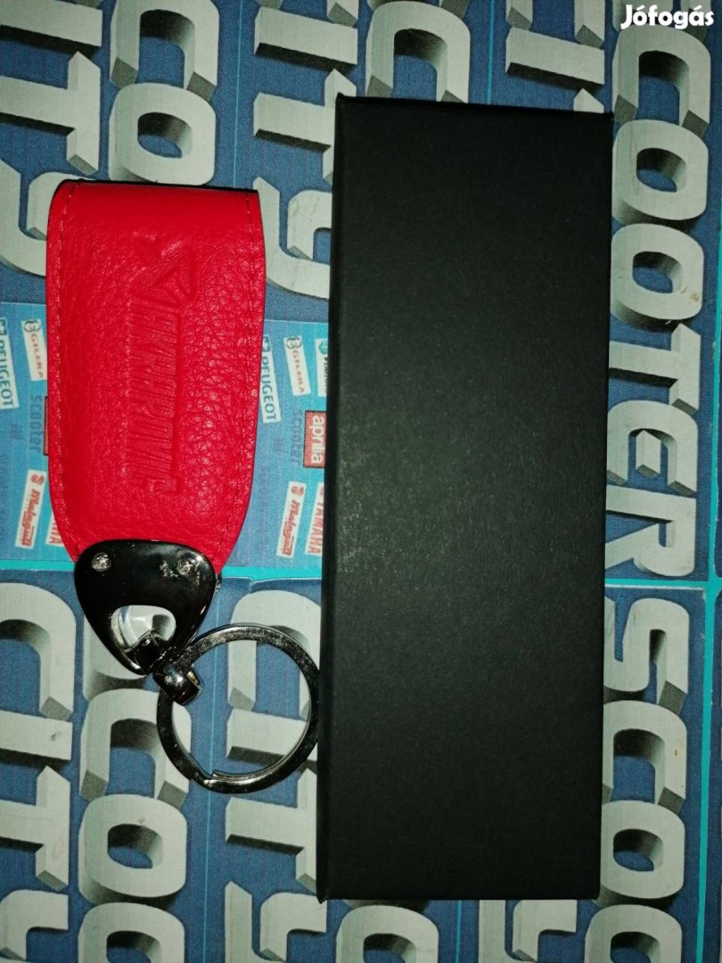Akrapovic gyári bőr kulcstartó