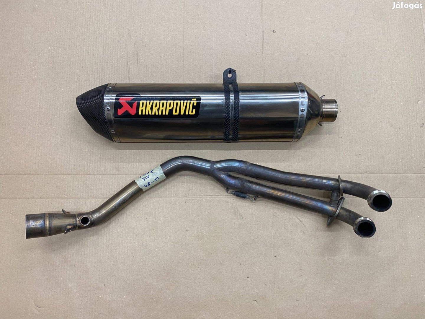 Akrapovic rendszer T-Max 500