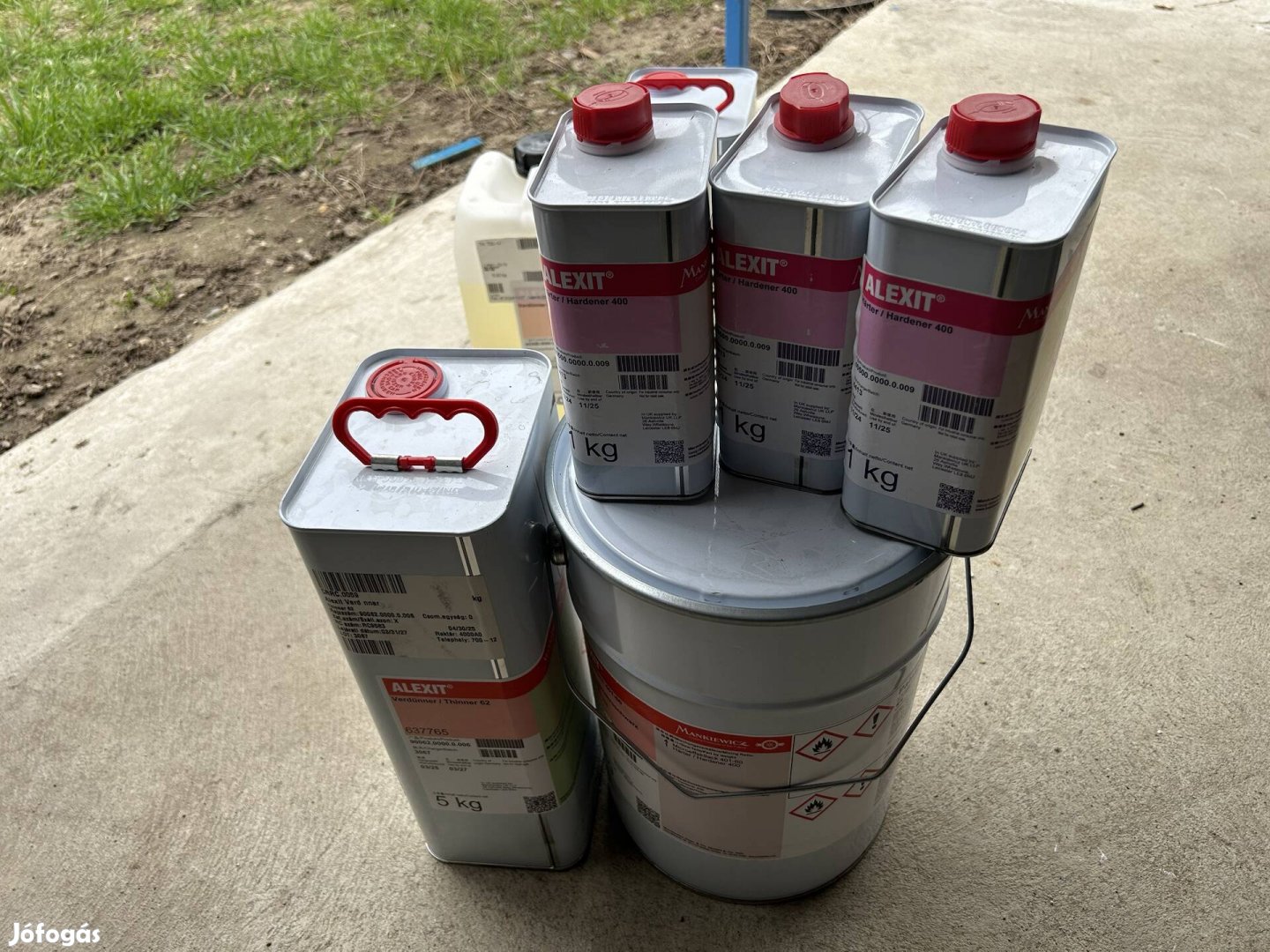 Akril Fekete festék.