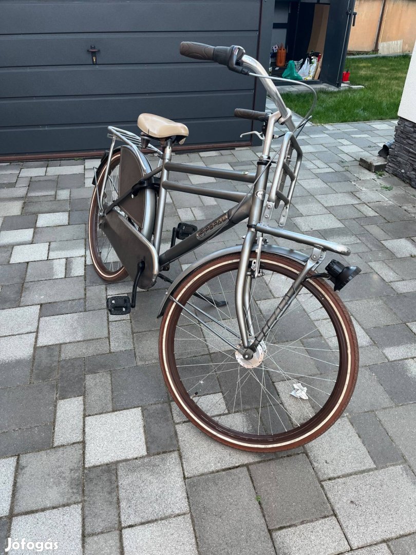 Alacsony vázú városi 26-os kerékpár,agyváltó,agydinamó!