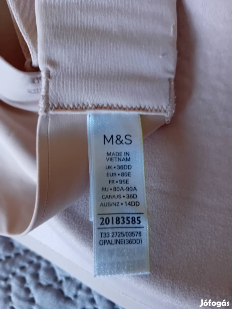 Alakformáló melltartó levehető pántokkal