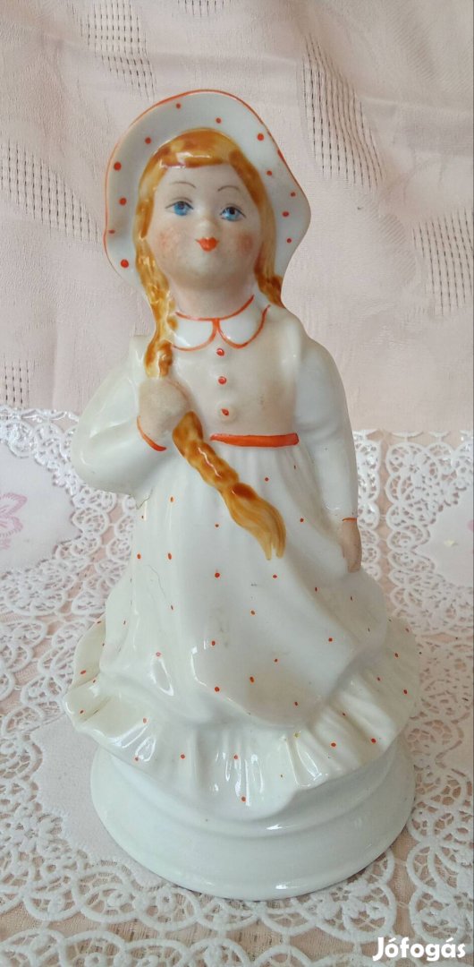 Alba Iulia márkázott porcelán figura 