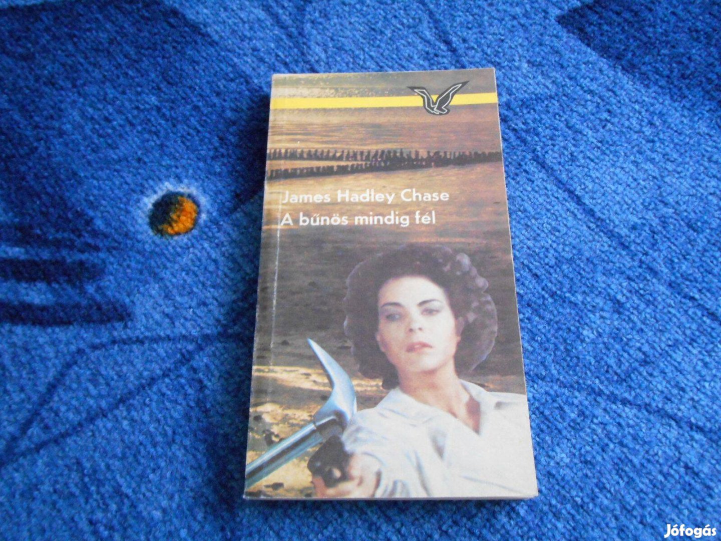 Albatrosz könyv: James Hadley Chase: A bűnös mindig fél