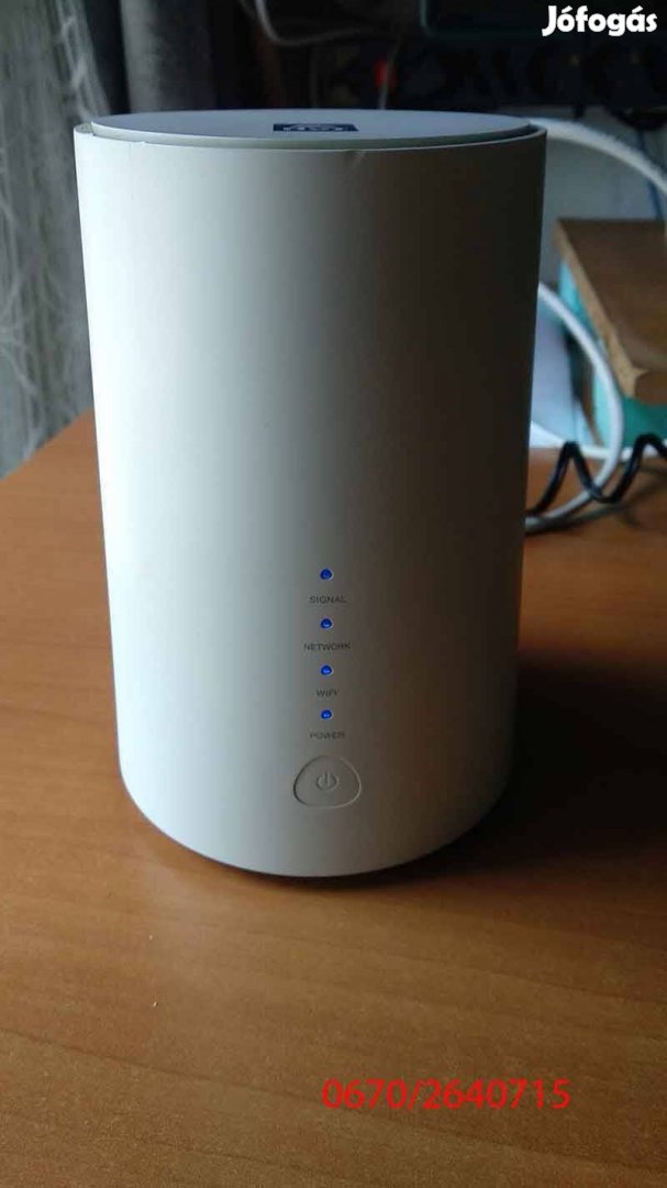 Alcatel Linkhub HH72VM cat7 4G+ SIM kártyás router -20-