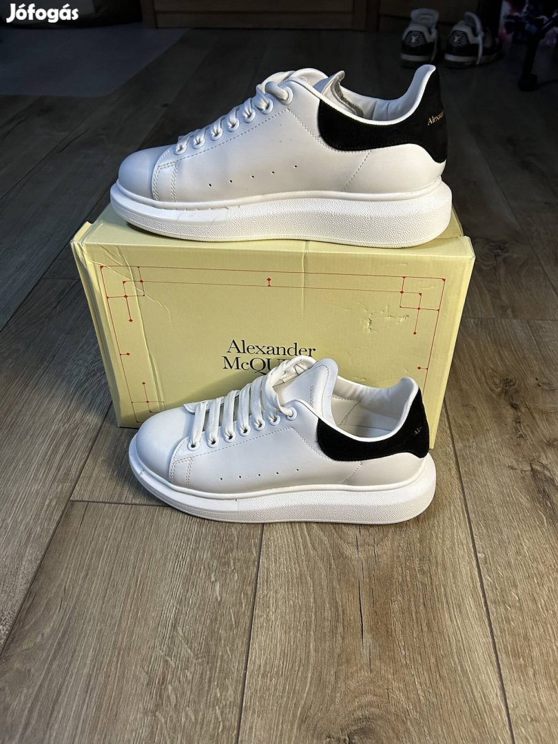 Alexander Mcqueen